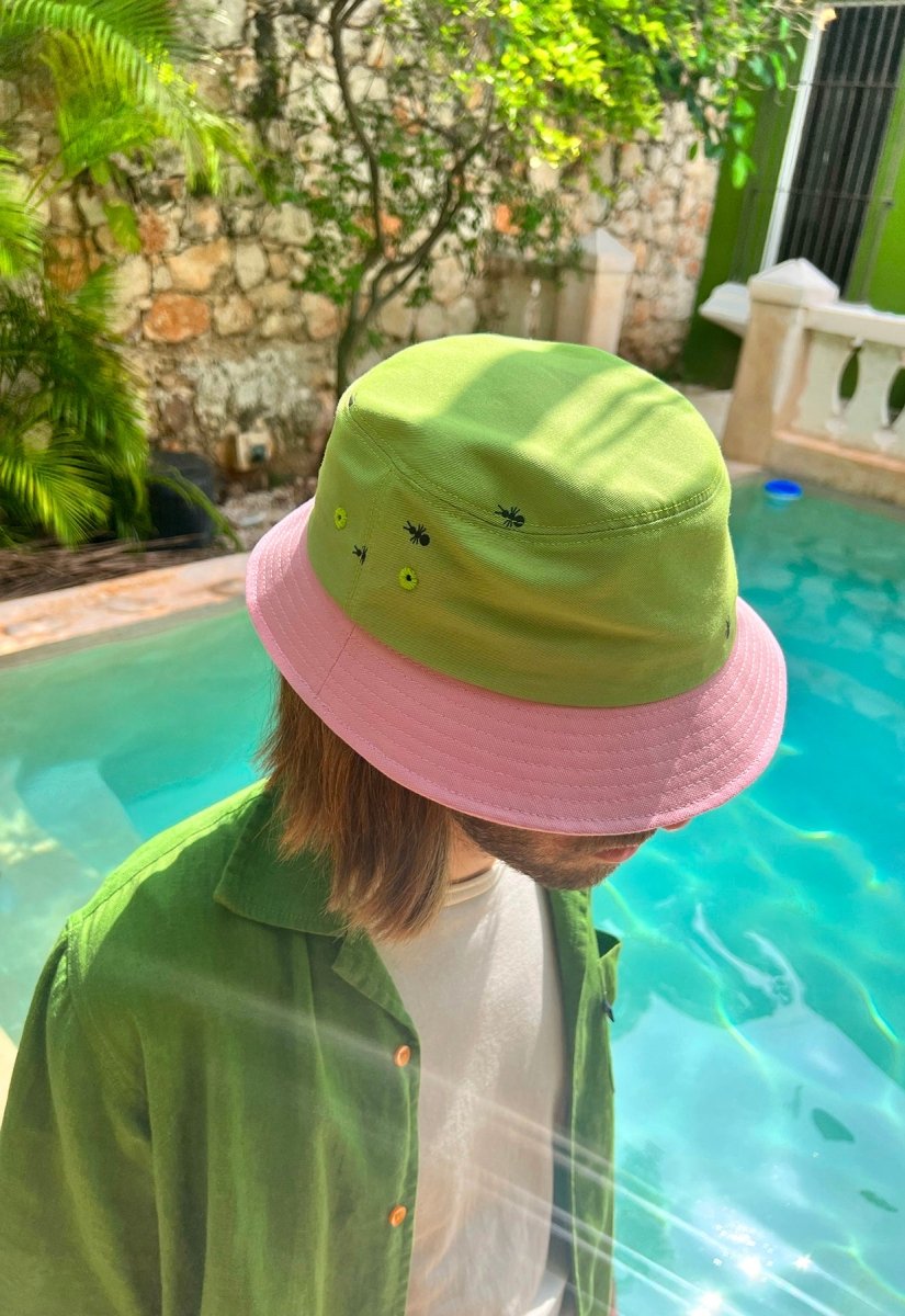 HO HOS HOLE IN THE WALL - "Ants on Your Hat" bucket hat ▲Green▼Pink colorway combo