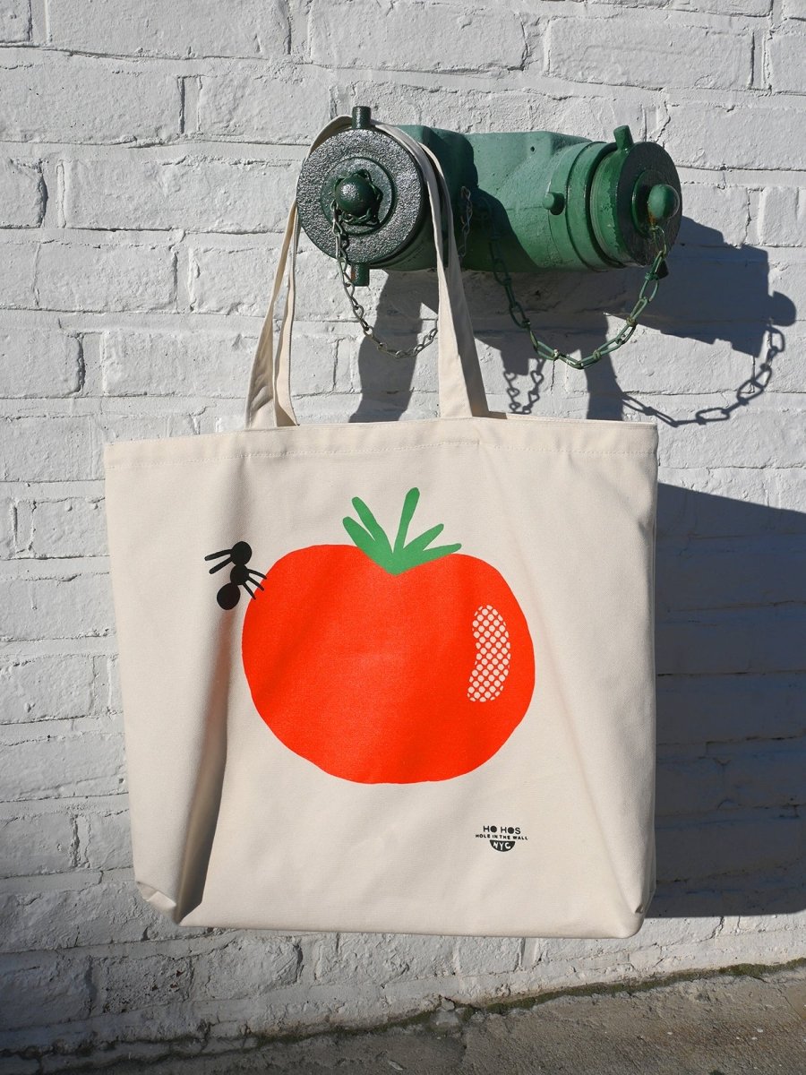 "Tomato" tote bag - Design by HO HOS HOLE IN THE WALL