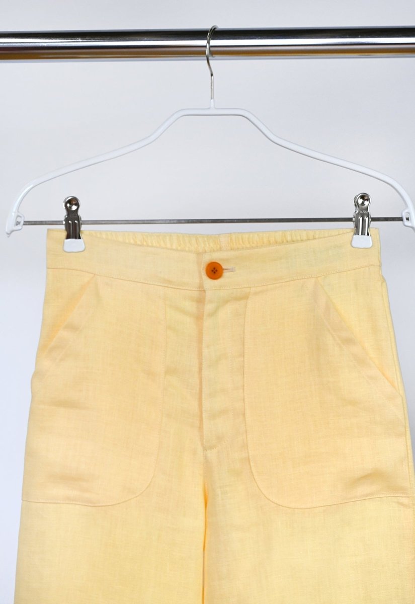 "Tutti Frutti" Linen Shorts - Yellow Strawberry